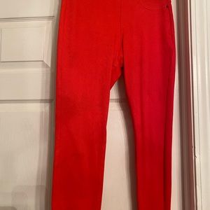 Hue Coral Denim Cropped Pants